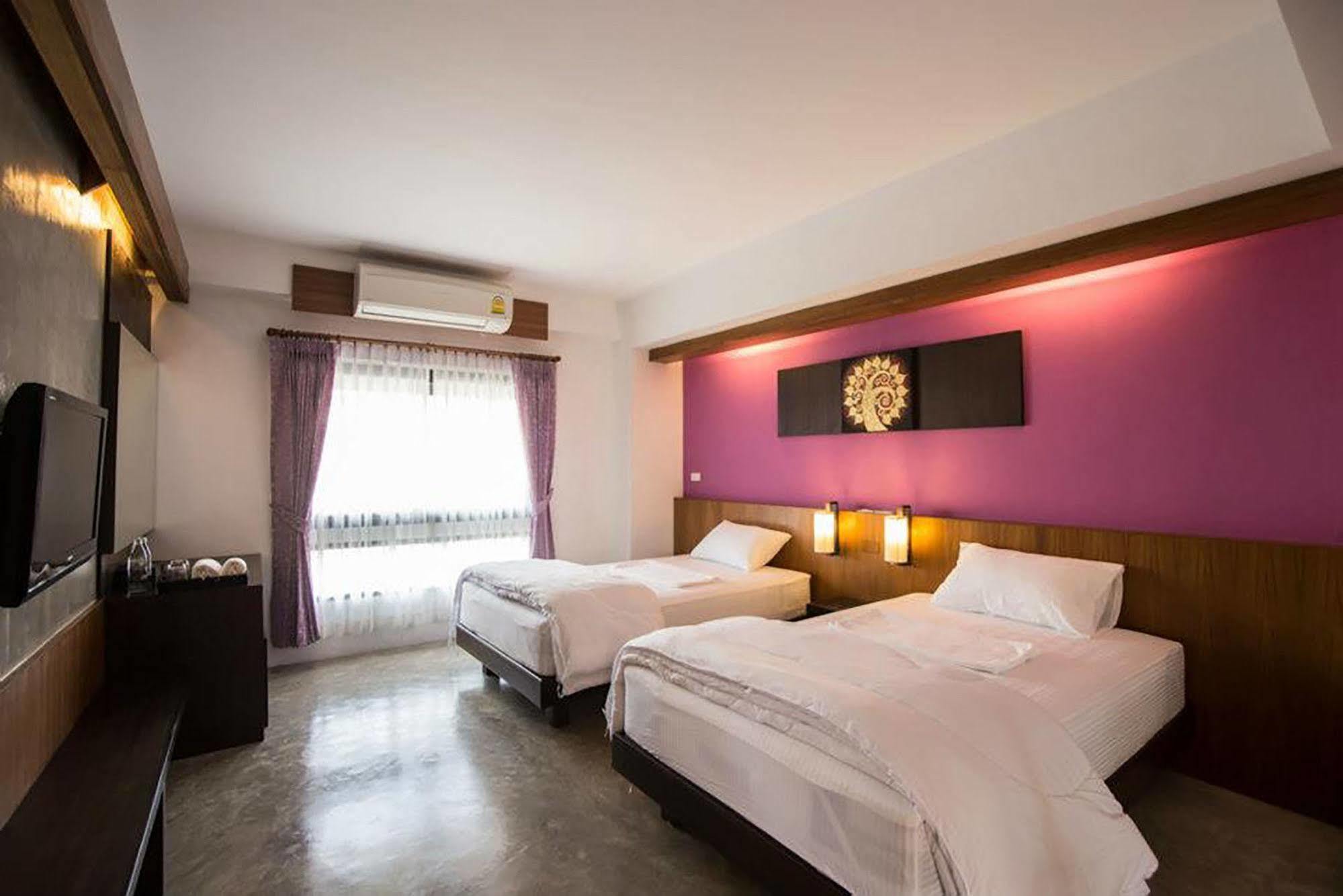 Baan Ing Ping Hotel Csiangmaj Kültér fotó