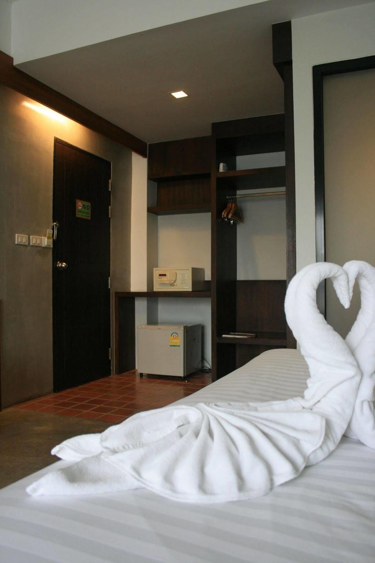 Baan Ing Ping Hotel Csiangmaj Kültér fotó