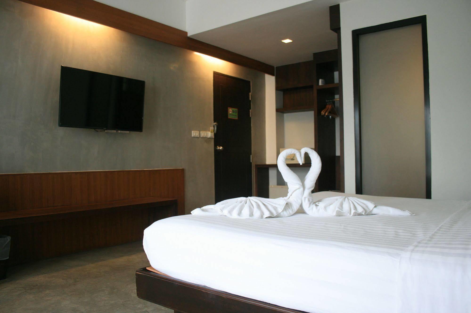 Baan Ing Ping Hotel Csiangmaj Kültér fotó